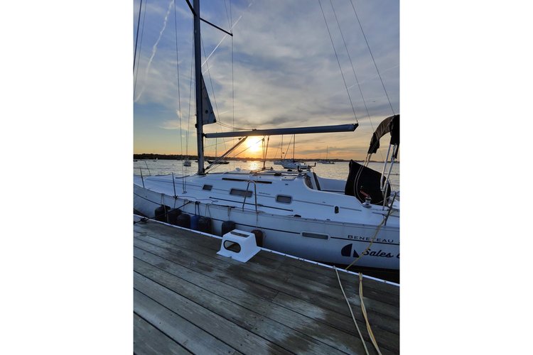 Beneteau's 34.0 feet in Port Washington