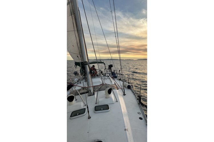 39.0 feet Beneteau in great shape