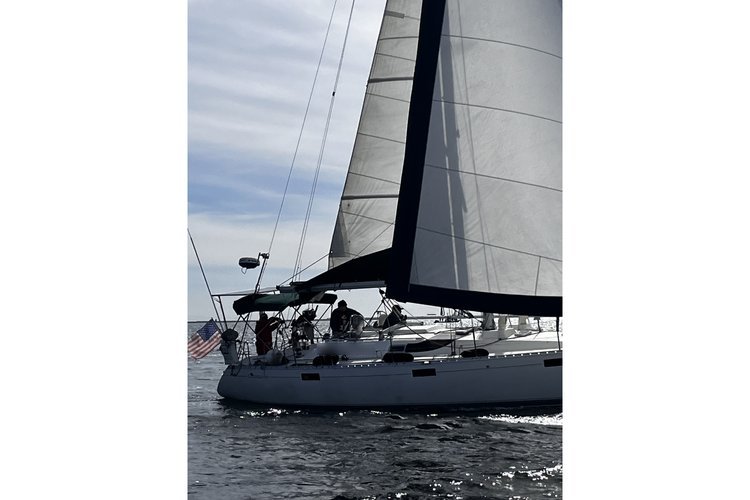 Discover Terminal Island surroundings on this Oceanis 390 Beneteau boat