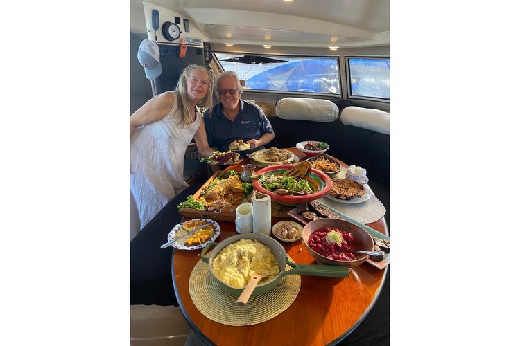 42.0 feet Fountaine Pajot in great shape