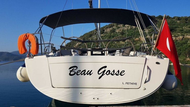 The best way to experience Aegean is by sailing
