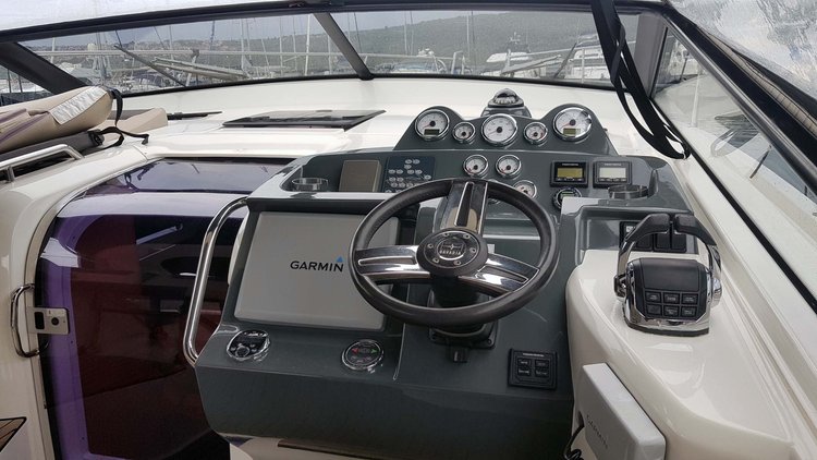 Discover Punat surroundings on this Bavaria Sport 400HT  boat