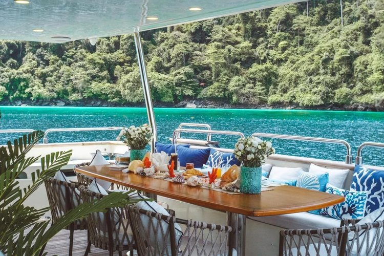 Motor yacht boat for rent in Phuket