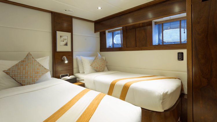 Boat rental in Phuket, 