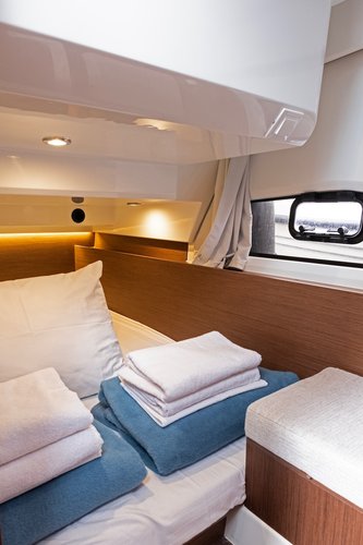 Jeanneau boat for rent in Split