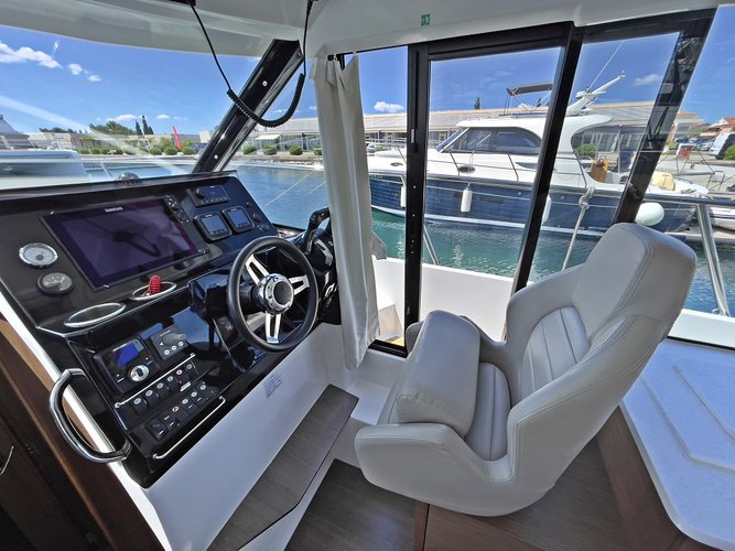 Motor boat boat rental in Zadar region, Croatia