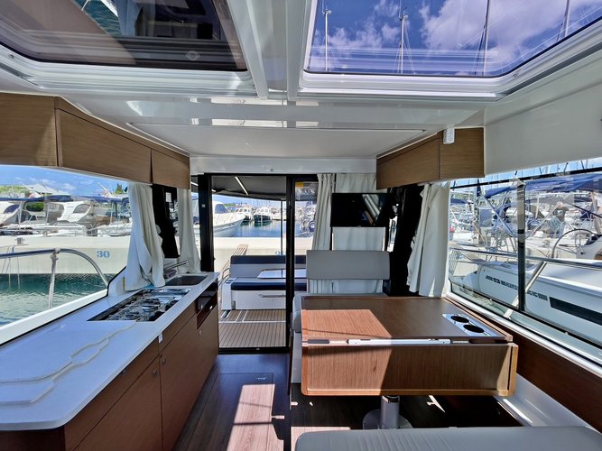 Boat for rent Jeanneau 34.4 feet in Zadar region, Croatia