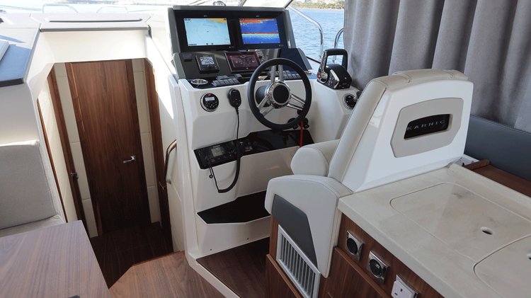 Motor boat boat rental in Marina Naviera Balear, Spain