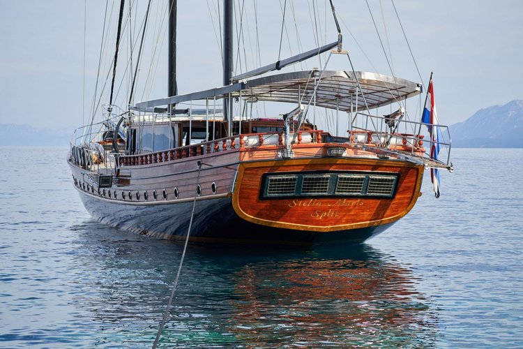 Boat rental in Split, 