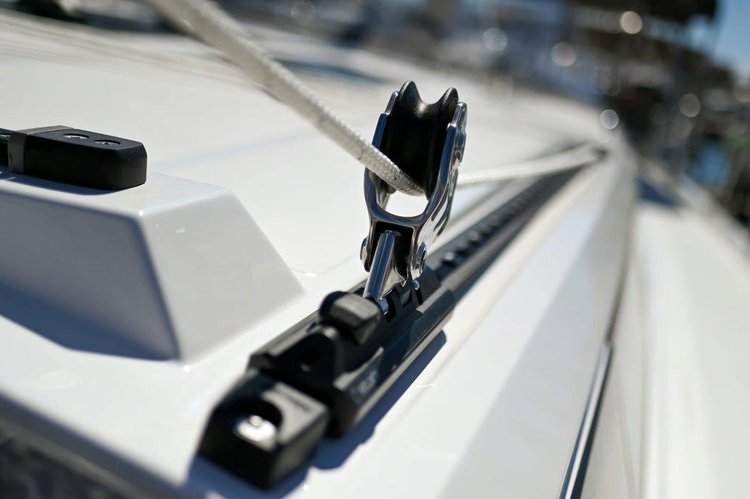 Discover Zadar surroundings on this Bavaria C46 Bavaria Yachtbau boat