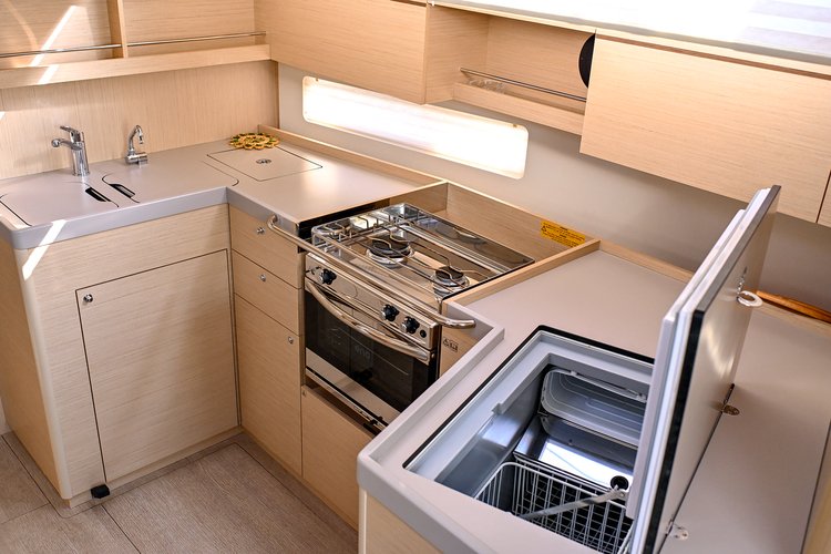 40.8 feet Beneteau in great shape