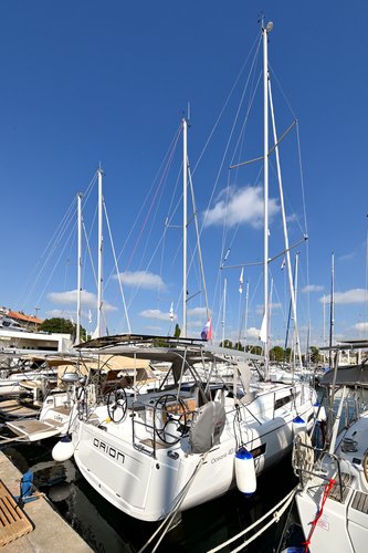 Boat for rent Beneteau 40.8 feet in Marina Zadar, Croatia