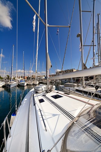 Monohull boat rental in Marina Zadar, Croatia