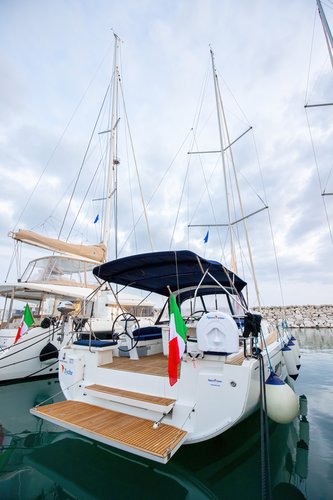 Boating is fun with a Beneteau in Castiglioncello