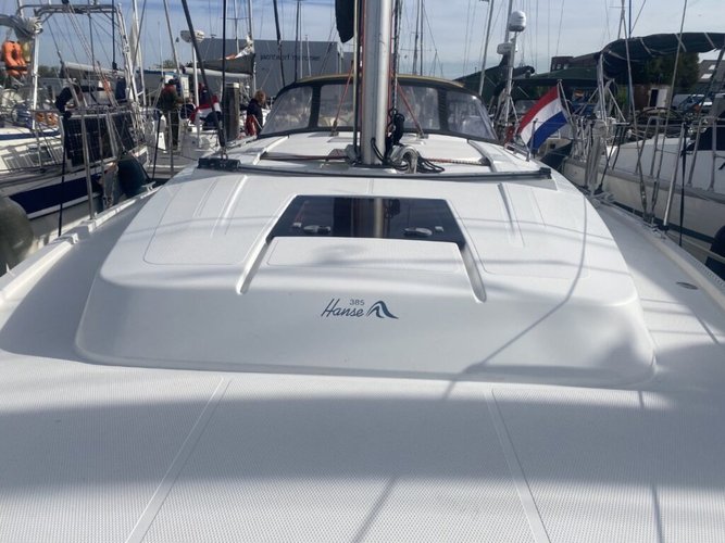 Hanse Yachts's 37.4 feet in Pula