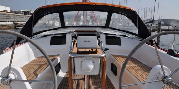 Boat rental in Pula, 