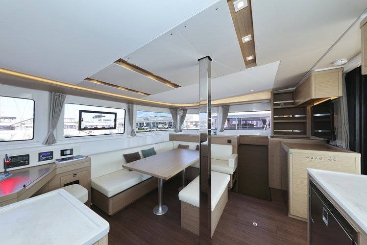 Up to 12 persons can enjoy a ride on this Lagoon boat