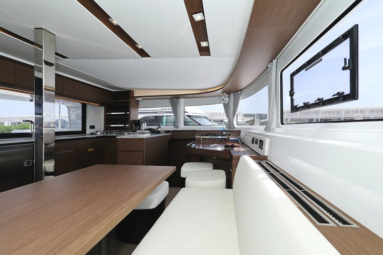 Discover Sukošan surroundings on this Lagoon 46  Lagoon boat