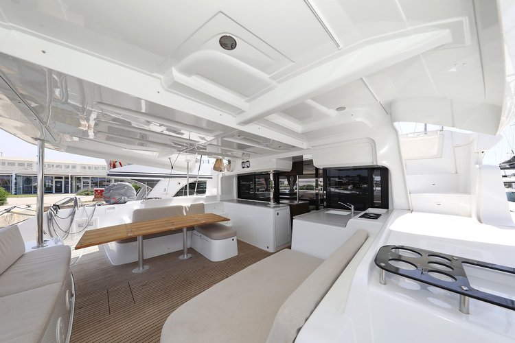 Up to 12 persons can enjoy a ride on this Lagoon boat