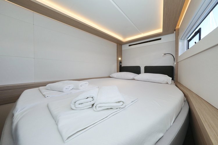 Up to 12 persons can enjoy a ride on this Lagoon boat
