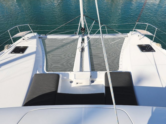 Lagoon boat for rent in Sukošan