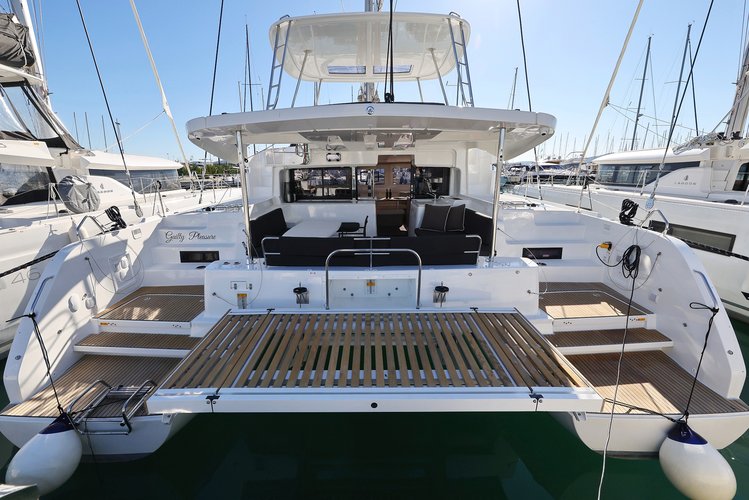 Catamaran boat rental in D-Marin Dalmacija Marina, Croatia