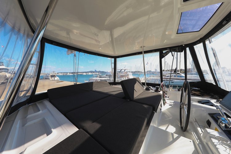 Up to 12 persons can enjoy a ride on this Lagoon boat