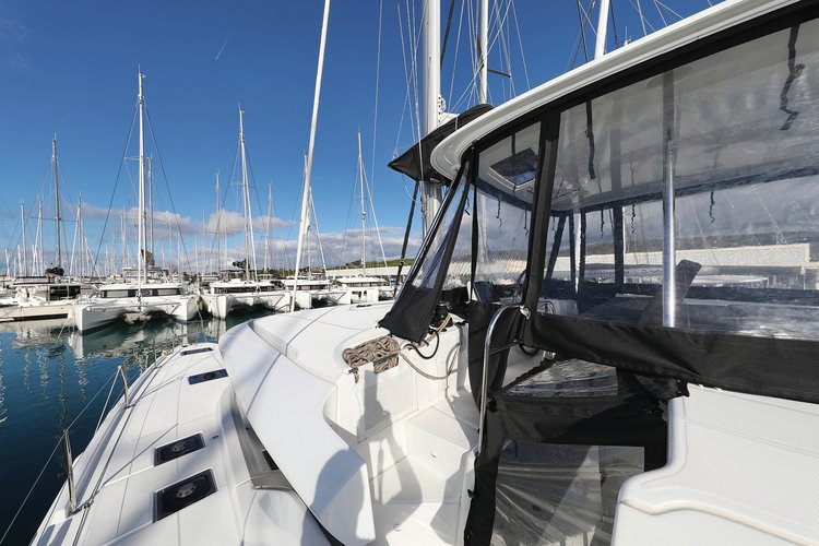 Up to 12 persons can enjoy a ride on this Lagoon boat