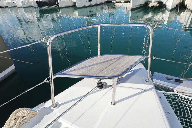 Up to 12 persons can enjoy a ride on this Lagoon boat