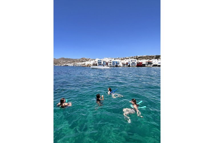 Boat rental in Mykonos, 