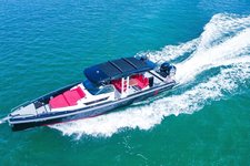 Luxury Black Axopar 37ft Charter – Explore Miami in Style