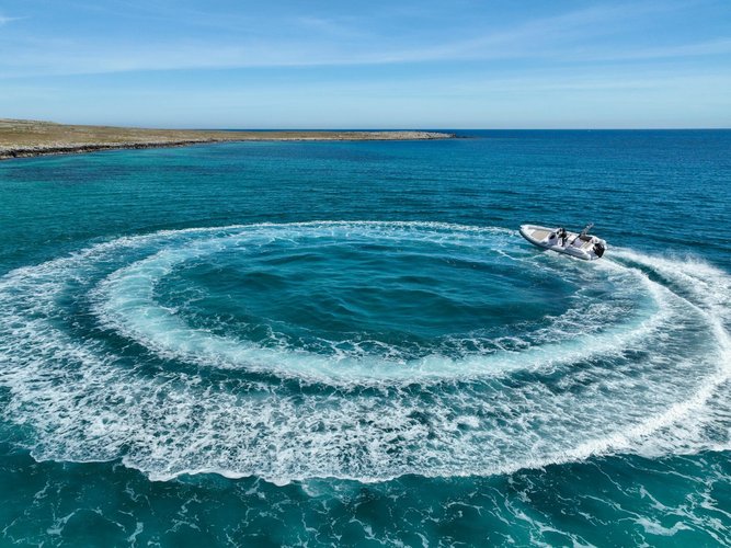 Rent this motor boat for a true boating adventure