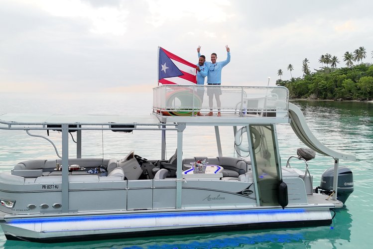 Explore lo mejor de Cabo Rojo con nuestro yate