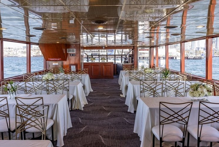 Mega yacht boat for rent in San Diego