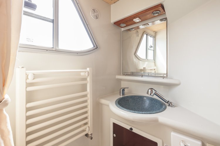 Charter this amazing P?nichette Pénichette 1180 in Loosdrecht, NL