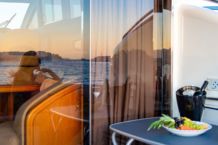 Boating is fun with a Motor yacht in Athens