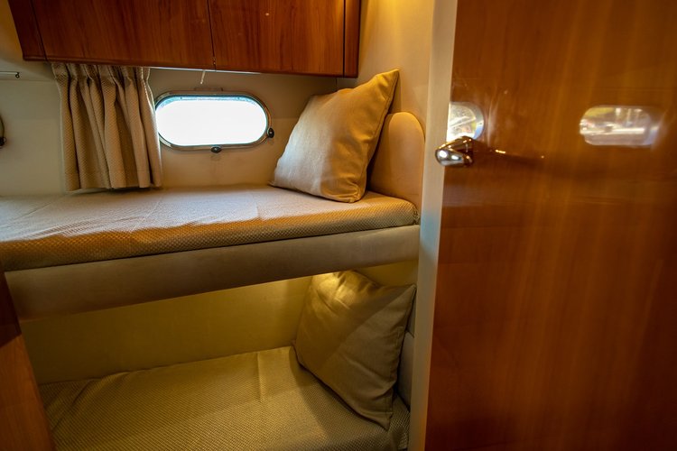 Motor yacht boat for rent in Athens