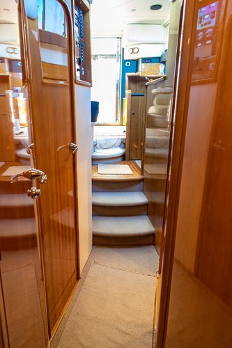 Motor yacht boat for rent in Athens