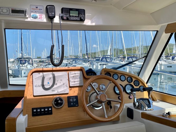 Boat rental in Sukošan, 