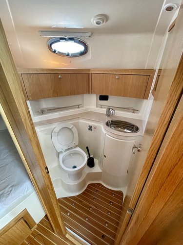 Motor boat boat rental in D-Marin Dalmacija Marina, Croatia