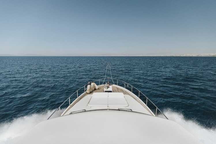 Motor yacht boat for rent in Athens
