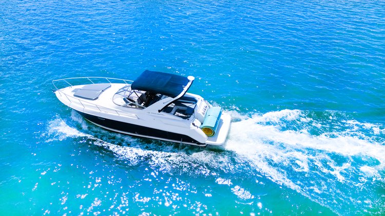 Deck boat boat for rent in Miami