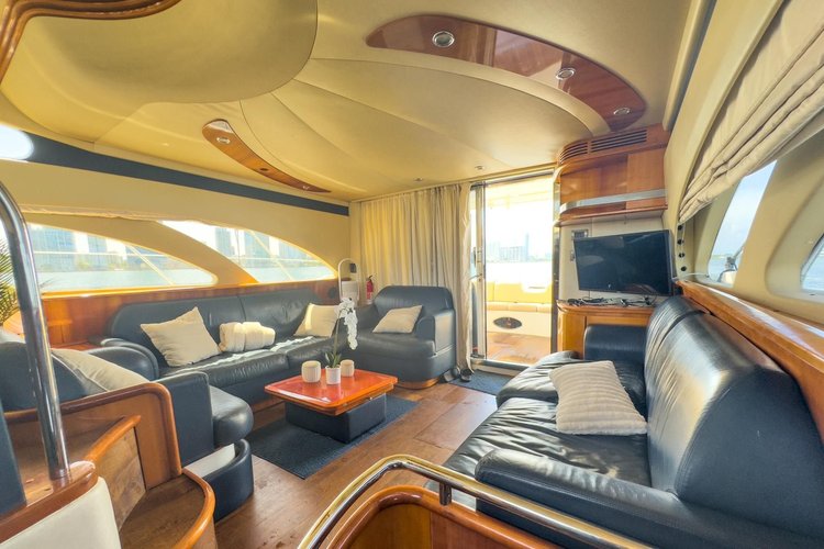 Discover Miami surroundings on this flybridge azimut boat
