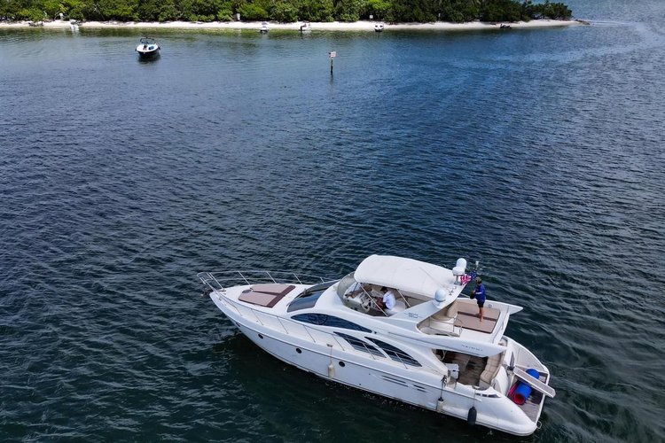 azimut's 53.0 feet in Miami