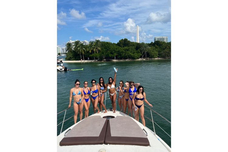 Boat for rent azimut 53.0 feet in Regal Marina, FL