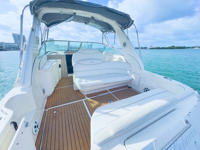 Sundancer's 37.0 feet in Miami