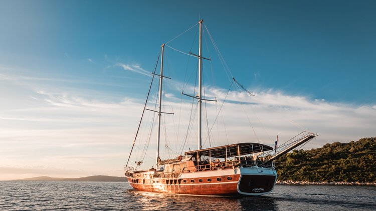 Boat rental in Split, 