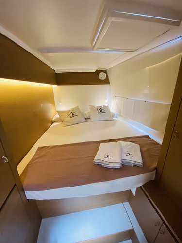 Up to 8 persons can enjoy a ride on this Catamaran boat