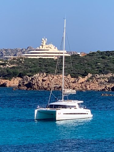 This 40.5' Bali Catamarans cand take up to 11 passengers around Cagliari