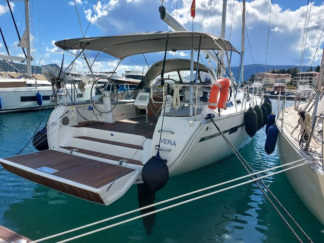 Up to 12 persons can enjoy a ride on this Bavaria Yachtbau boat
